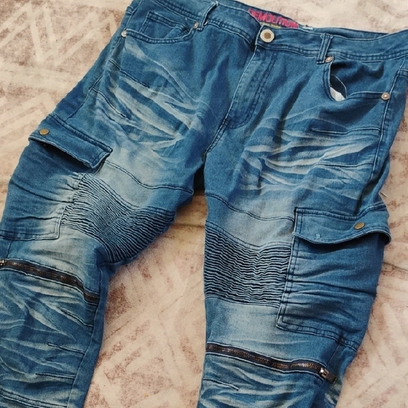 Demolition Men's Blue Distressed Jeans - Picture 3 of 7